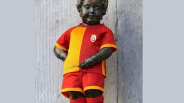 Galatasaray’ın 5 yıldızlı forması, 406 yıllık Manneken Pis heykeline giydirilecek