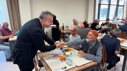 Dokuzlar, huzurevinde büyüklerle buluştu