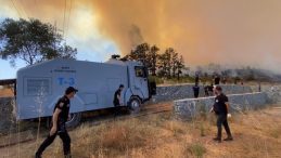 Başkan Büyükakın: Orada ayrıca bir yangın çıkması enteresan bir durum