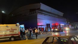 Düğün salonunda korkutan yangın: 2’si çocuk 4 kişi dumandan etkilendi