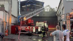 Demir Çelik Fabrikasında yangın