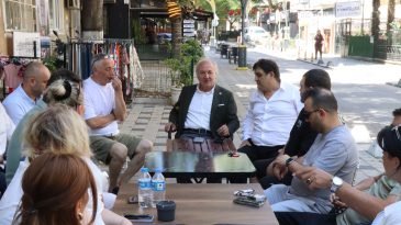 Esnaf istedi, İzmit Belediyesi düğmeye bastı: ‘Sokak Panayırı’ bölgeyi canlandıracak