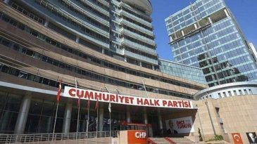 CHP kurultay davasında flaş gelişme: Mahkeme, Anayasa Mahkemesi’ne başvurdu