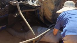 Kandıra Bağırganlı’da traktör devrildi; Yaralı var