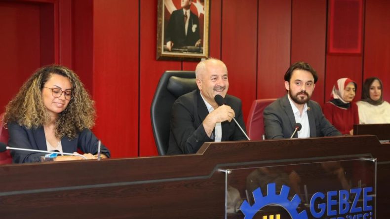 Gebze meclisinde kadro değişikliği teklifi oy birliğiyle kabul edildi