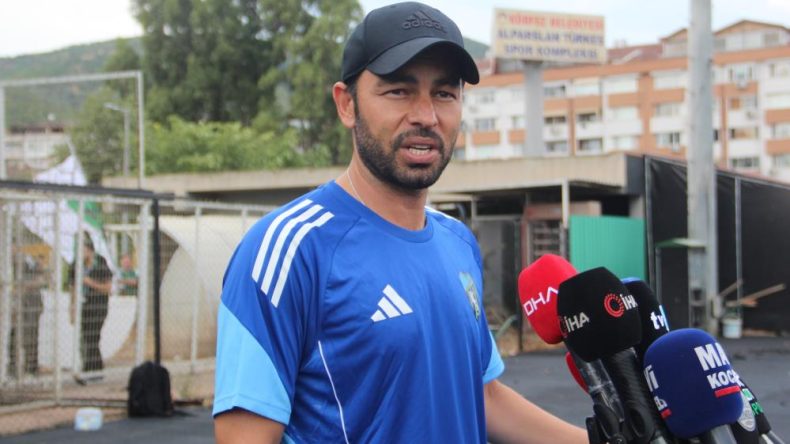 Selçuk İnan: “3 bölgeye oyuncu ihtiyacımız var ama belki 1 tane alacağız”