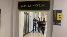 19 yaşındaki kuzenini bıçaklayarak öldürdü