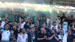 Kocaelisporlu futbolcudan taraftarlara övgü dolu sözler