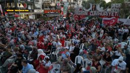 Zafer Bayramı’nın 103. yılı İzmit’te coşkuyla kutlandı, Belsa meydanı doldu taştı