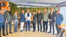 Emeklilikte Adalet Derneği’nden LASTİK-İŞ’e ziyaret: ‘Kademeli Emeklilik’ konuşuldu