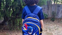 Uzmanlar aileleri uyardı: “Çocukların omurga sağlığını tehdit ediyor”