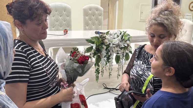 Yasemin Minguzzi, çocuklarını kaybeden ailelerle bir araya geldi