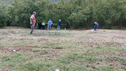 Devrilen traktörün altında kalan şahıs hayatını kaybetti