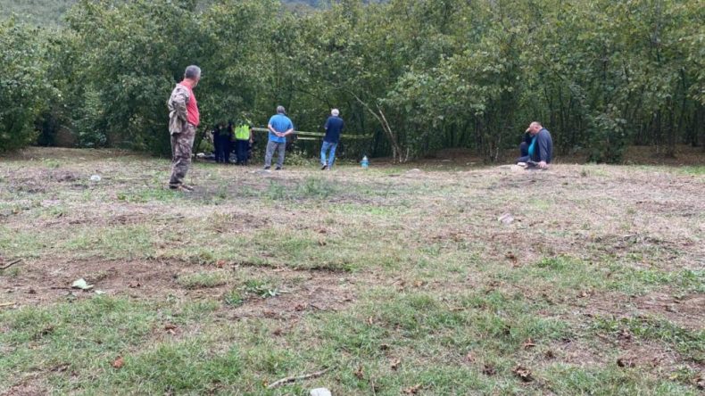 Devrilen traktörün altında kalan şahıs hayatını kaybetti