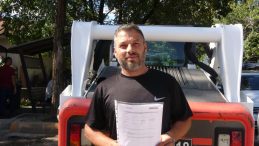 Banka hesabına yanlışlıkla yatırılan parayı sahibine iade etti