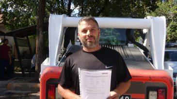 Banka hesabına yanlışlıkla yatırılan parayı sahibine iade etti