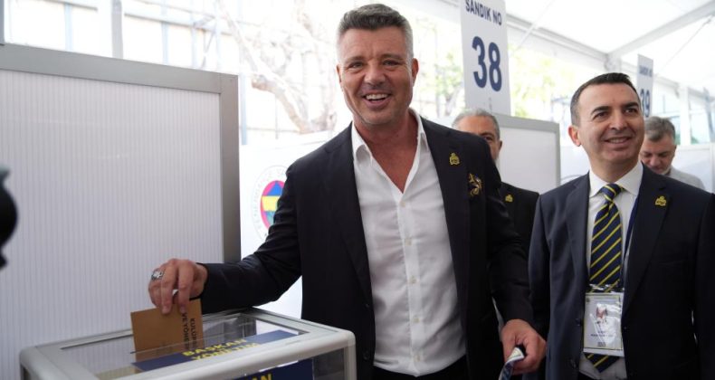 Fenerbahçe’de Ali Koç dönemi sona erdi, Sadettin Saran başkan oldu