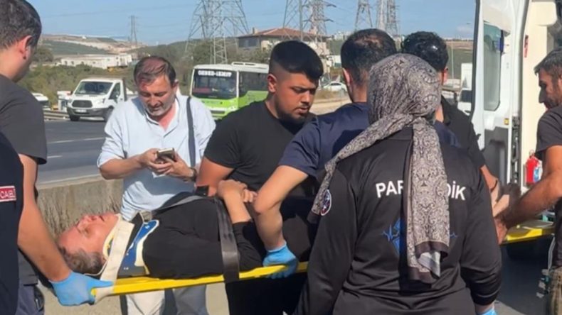 Kocaeli’de oto çekiciyle çarpışan otomobil devrildi: 3 yaralı