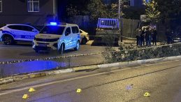 Seyir halindeki araca silahlı saldırı: 1 ağır yaralı