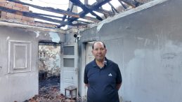 Yangında evi tamamen yanan Tuncay Anadolu: “Belediyemizden Allah razı olsun”