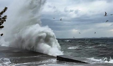 Kocaeli Valiliği’nden fırtına uyarısı