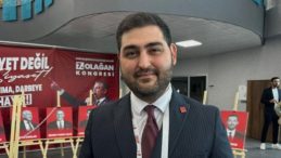 Hürriyet açık destek vermişti; Uğur Falay CHP Başiskele İlçe Başkanı oldu