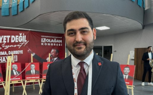 Hürriyet açık destek vermişti; Uğur Falay CHP Başiskele İlçe Başkanı oldu