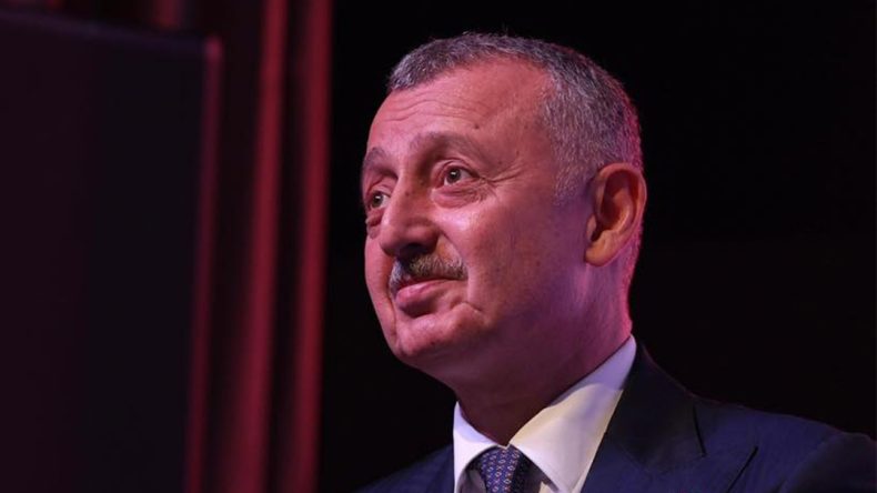 Büyükakın’dan muhalefete; “Selam durduklarınız cumhurbaşkanımızın  karşısında hizaya geçiyor”