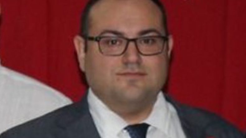 Sibel Gönül’ün oğlu Buğra Gönül, CHP Kartepe ilçe yöneticisi oldu