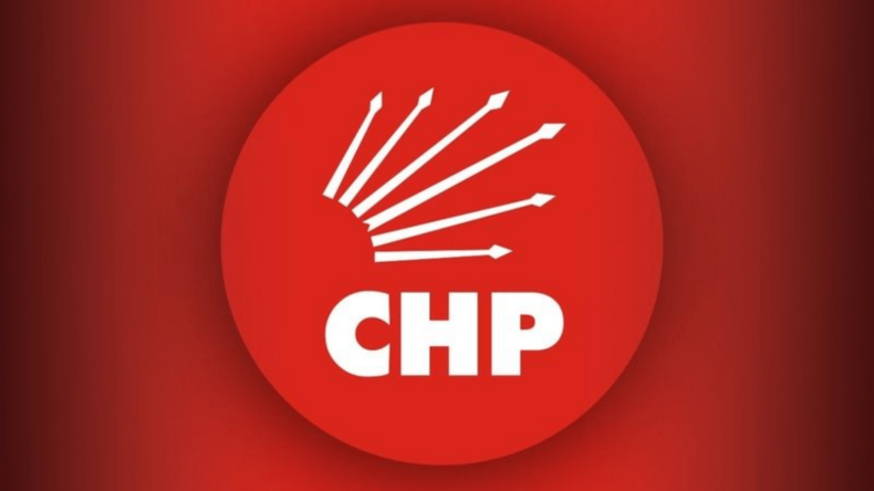 CHP’li meclis üyesi partisinden istifa etti