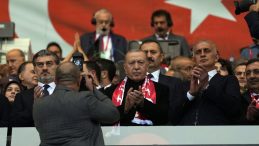 Cumhurbaşkanı Erdoğan, yoğun Gazze programları sonrası Kocaeli Stadındaydı