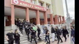 Motosikletli saldırganlar iş yerine kurşun yağdırdı; Saldırının arkasından suç örgütü çıktı