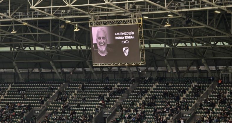 Kocaelispor, Gri Koray’ı unutmadı