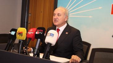 Erdem Arcan adaylığını açıkladı, CHP’yi Kocaeli’de 1. parti yapma sözü verdi