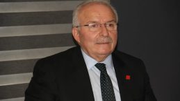 CHP’de İsmet İşeri adaylıktan çekildi