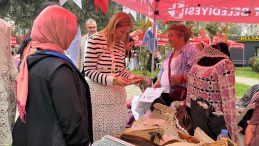 İzmit’te Örgü Festivali başladı