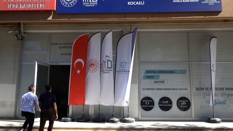 Kentsel Dönüşüm Ofisleri’ne yoğun ilgi: İşte ofislerin iletişim bilgileri….