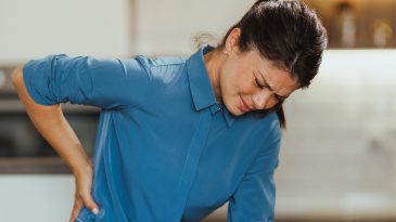 Ağrısız Yaşamak Mümkün: Günlük Hayatta Yapılacak Değişikliklerle Ağrılar Engellenebilir