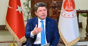 Adalet Bakanı Yılmaz Tunç’tan Gebze’de meydana gelen bina çökmesiyle ilgili açıklama