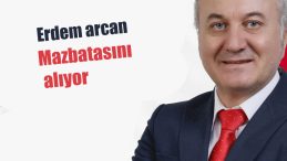 CHP İl Başkanı Erdem Arcan mazbatasını alıyor, partililere davet var