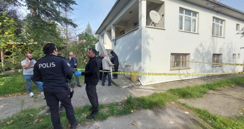 Evinde ölü bulundu