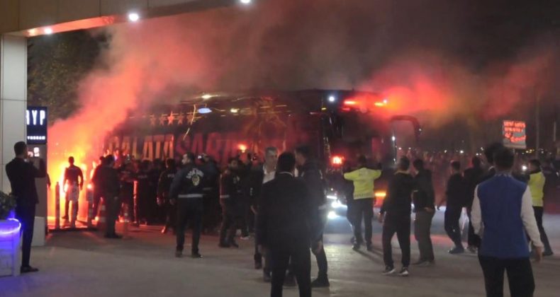 Galatasaray, Kocaeli’de coşkuyla karşılandı