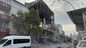 7 kişinin öldüğü parfüm dolum tesisi yıkılıyor