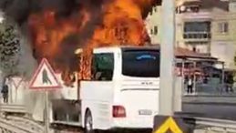 İzmit Kuruçeşme’de yolcu otobüsü alev aldı