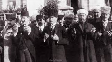 10 Kasım’da Atatürk için mevlid okutulacak: Diyanet Sen’den sert tepki