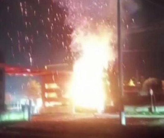 Organize Sanayi Bölgesi girişinde korkutan yangın