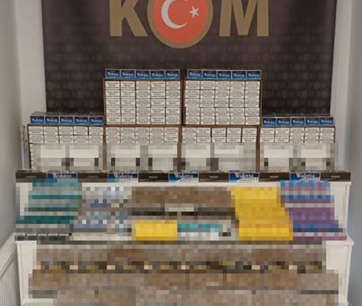 Gölcük’te iş yerine operasyon: Gözaltı var