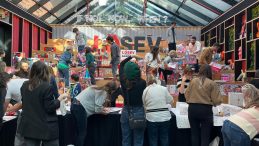 LÖSEV’in Projesi ile Lösemili Çocukların Yeni Yıl Hayalleri Gerçeğe Dönüşüyor