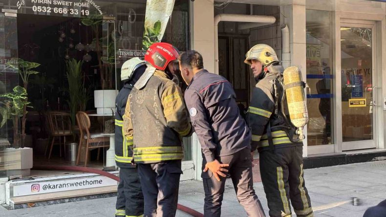 İzmit Erenler’de spot eşya dükkanında yangın