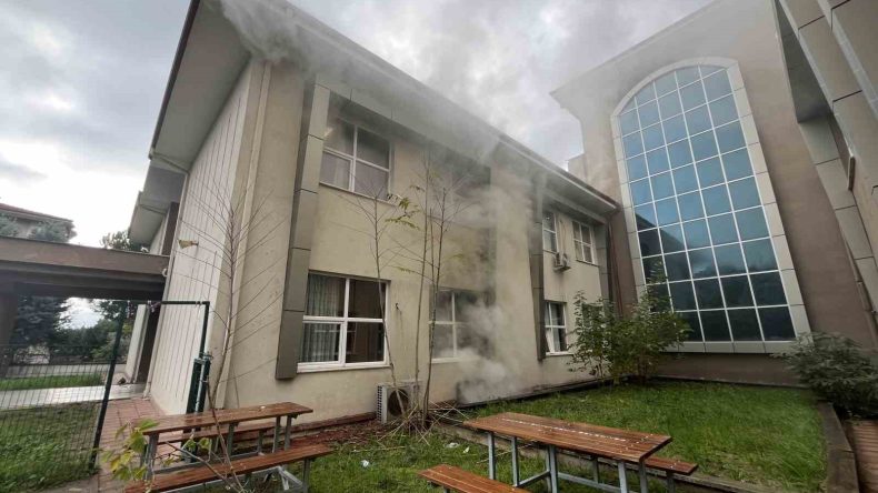 Okulda panik: Öğrenciler tahliye edildi